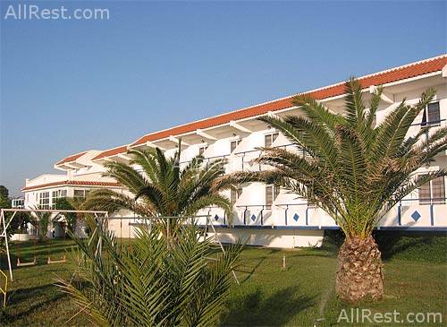 Nirvana Beach Hotel 